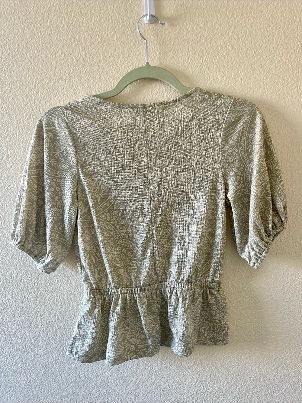 LOFT V-Neck Spring Top - Picture 2 of 6